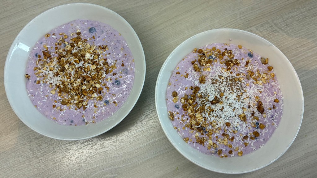 Kjøleskapsgrøt med blåbær